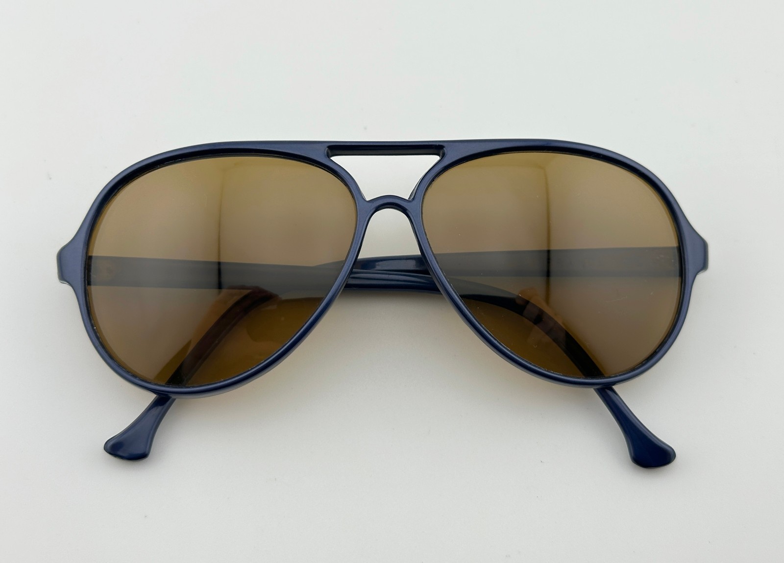 Vintage VUARNET PX 374 145 POLARIZED BROWN LENS, DARK BLUE NYLON CATS SUNGLASSES