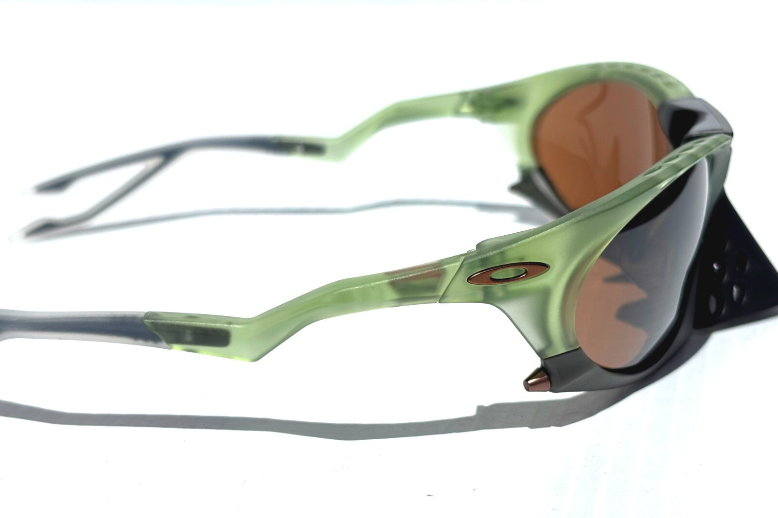 NEW Oakley PLANTARIS Matte Transparent Fern PRIZM Tungsten Lens Sunglass 9437-03