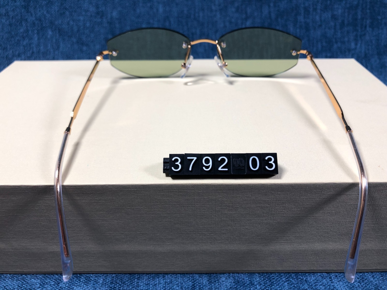 Ray-Ban RB3792 Sunglasses Gold Frame Green Lens 55/17MM 001/2 145MM