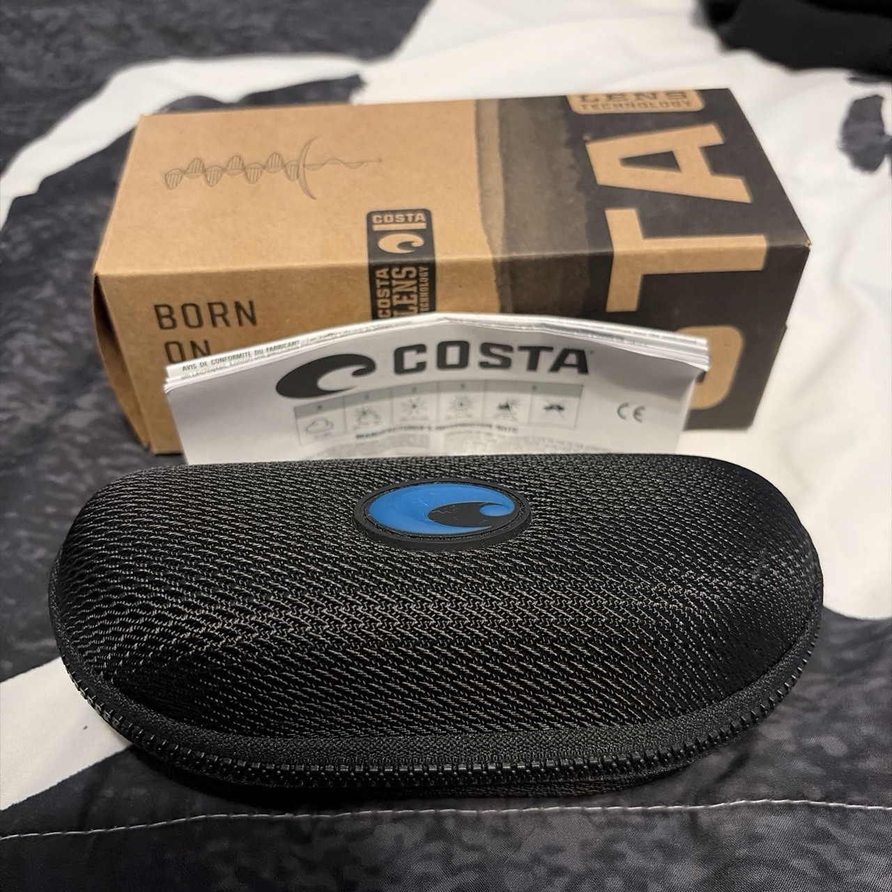 Costa Zone Men’s Wrap Sunglasses Black Plastic Frame Blue Polarized Lens Case