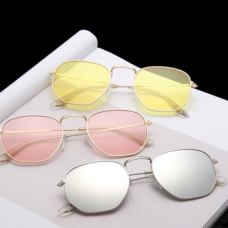Small Retro Square Glasses – Polycarbonate Alloy UV400 Coating Eyewear Accessory