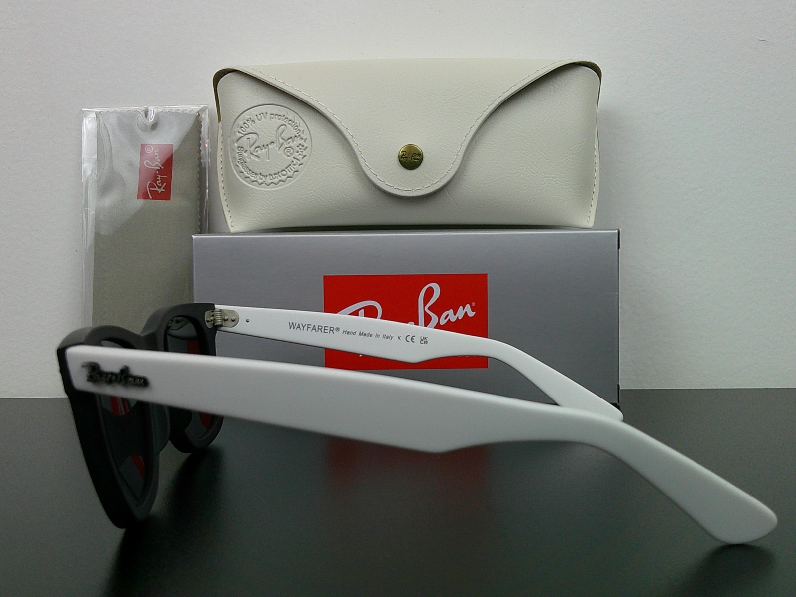 Ray-Ban RB2140 Wayfarer Classic Sunglasses Matte White/Black 50mm Never Worn