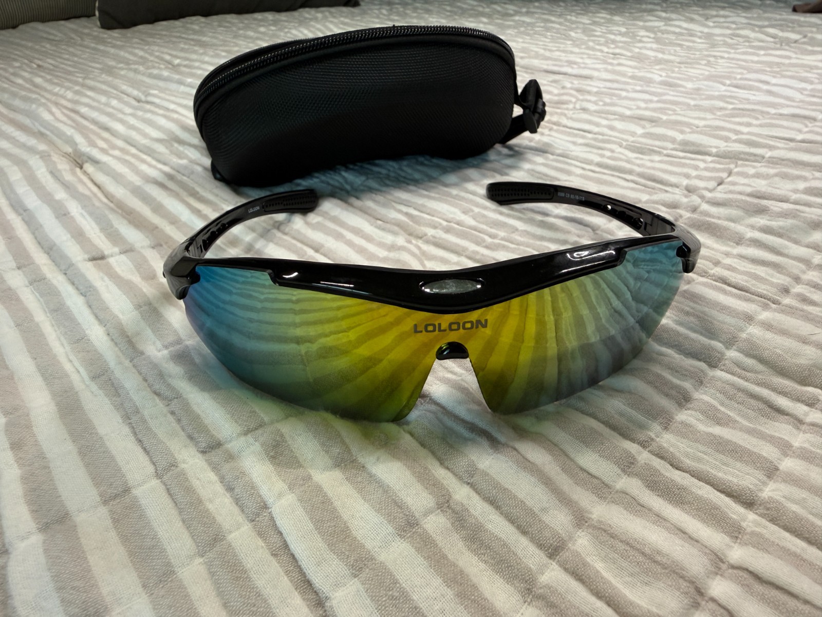 LOLOON Polarized Sports Sunglasses Cycling Running Fishing UV400 w/ Case New