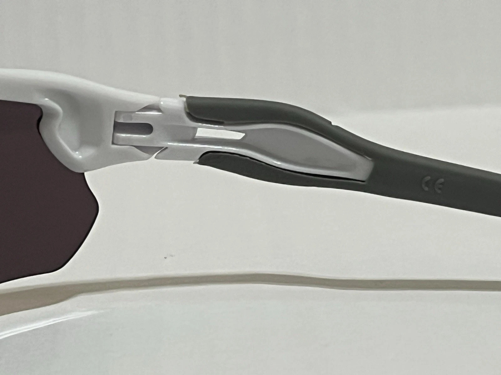 Oakley Radar EV Path Prizm Lens OO9208 White/Grey Frame NEW