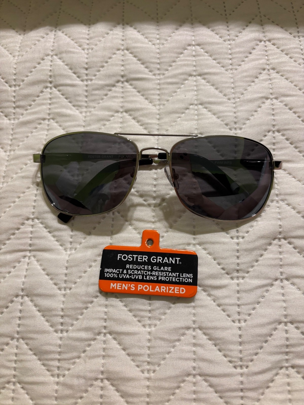 #26 Foster Grant Men’s Polarized Sunglasses