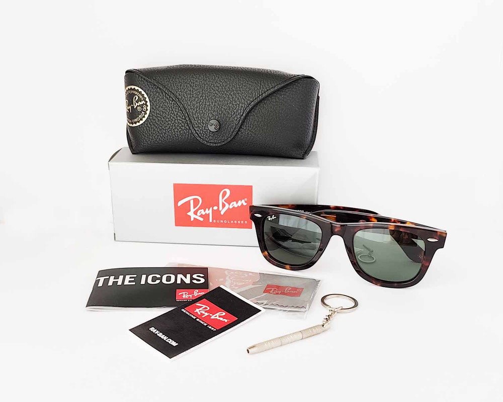 Ray-Ban RB2140 Original Wayfarer Classic Tortoise Frame Green Lens Unisex 50mm