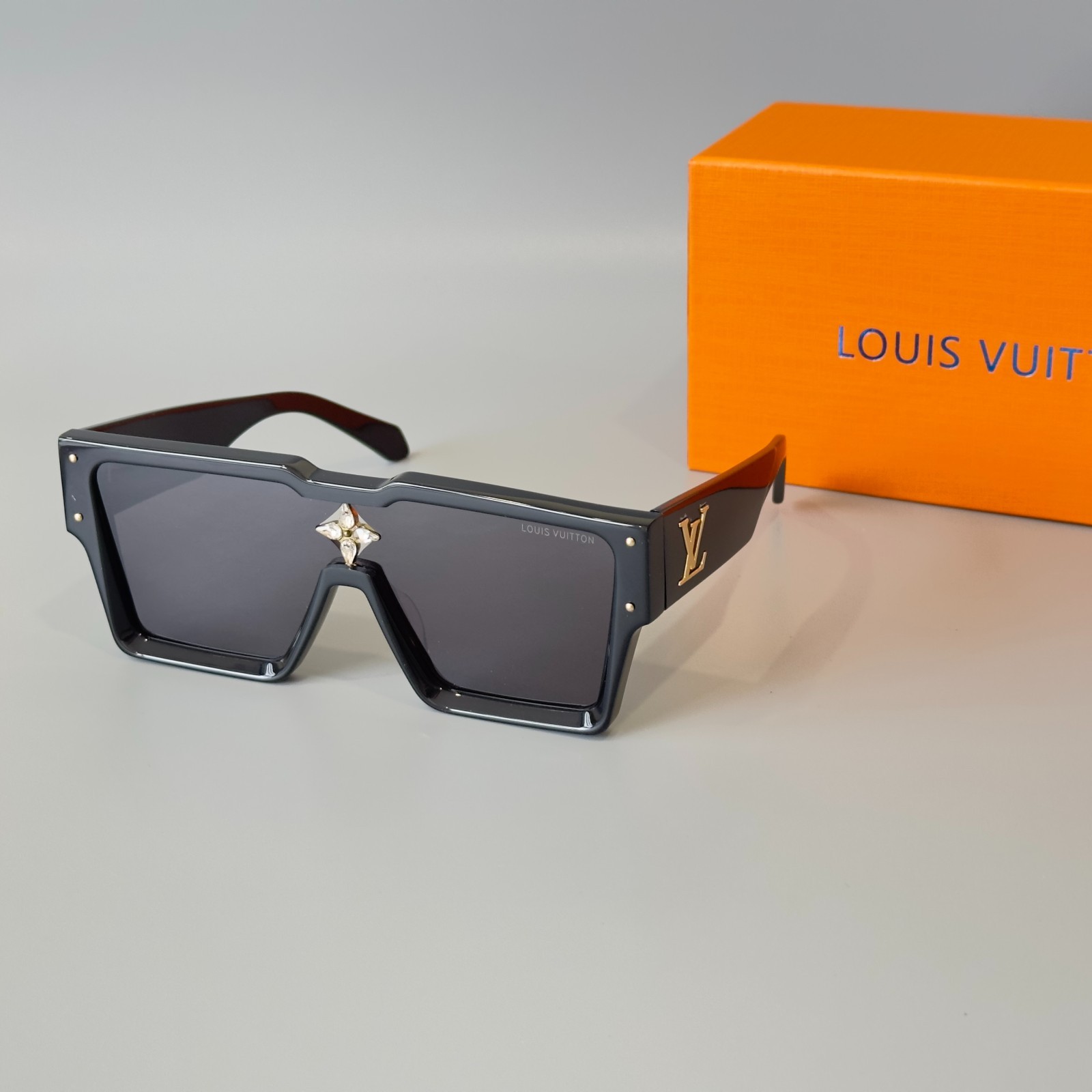 Louis Vuitton Z1578E Cyclone Shield Sunglasses Black LV Crystal Logo New w/ Box