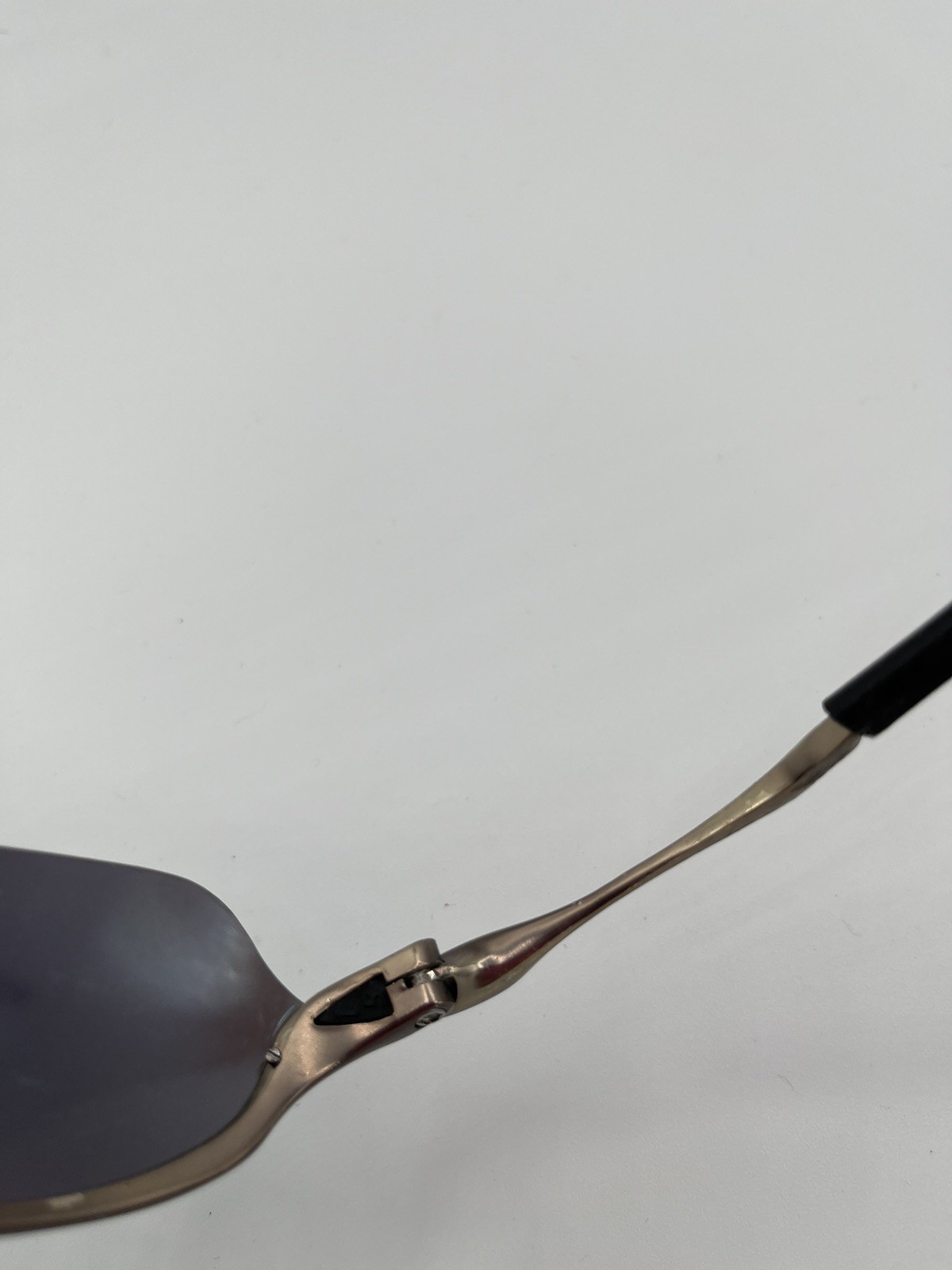 VINTAGE Oakley Romeo 2 Polish Titanium x-Metal FAIR CONDITION