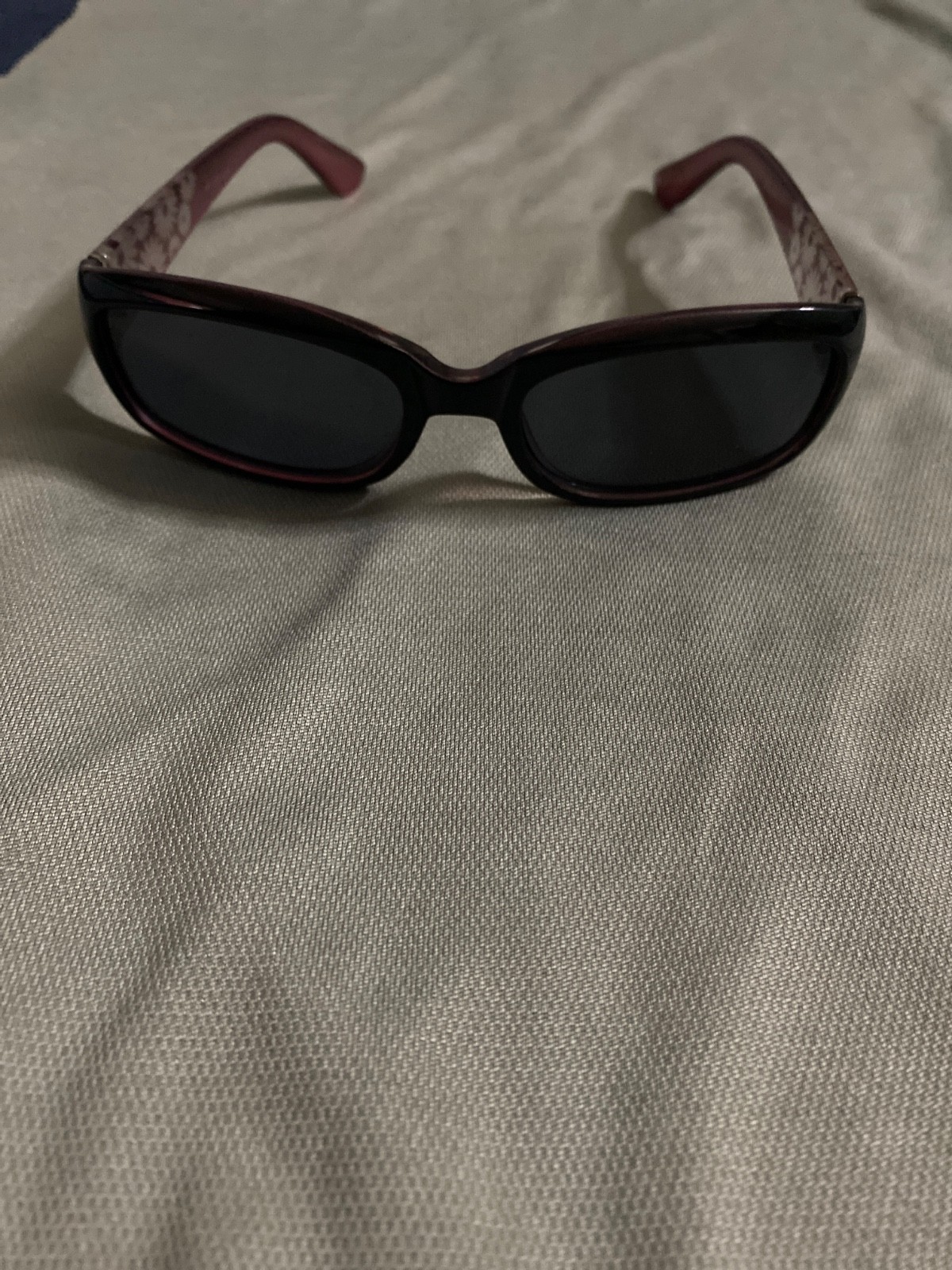Women’s foster grant floral print sunglasses uv protectant great for sunny days