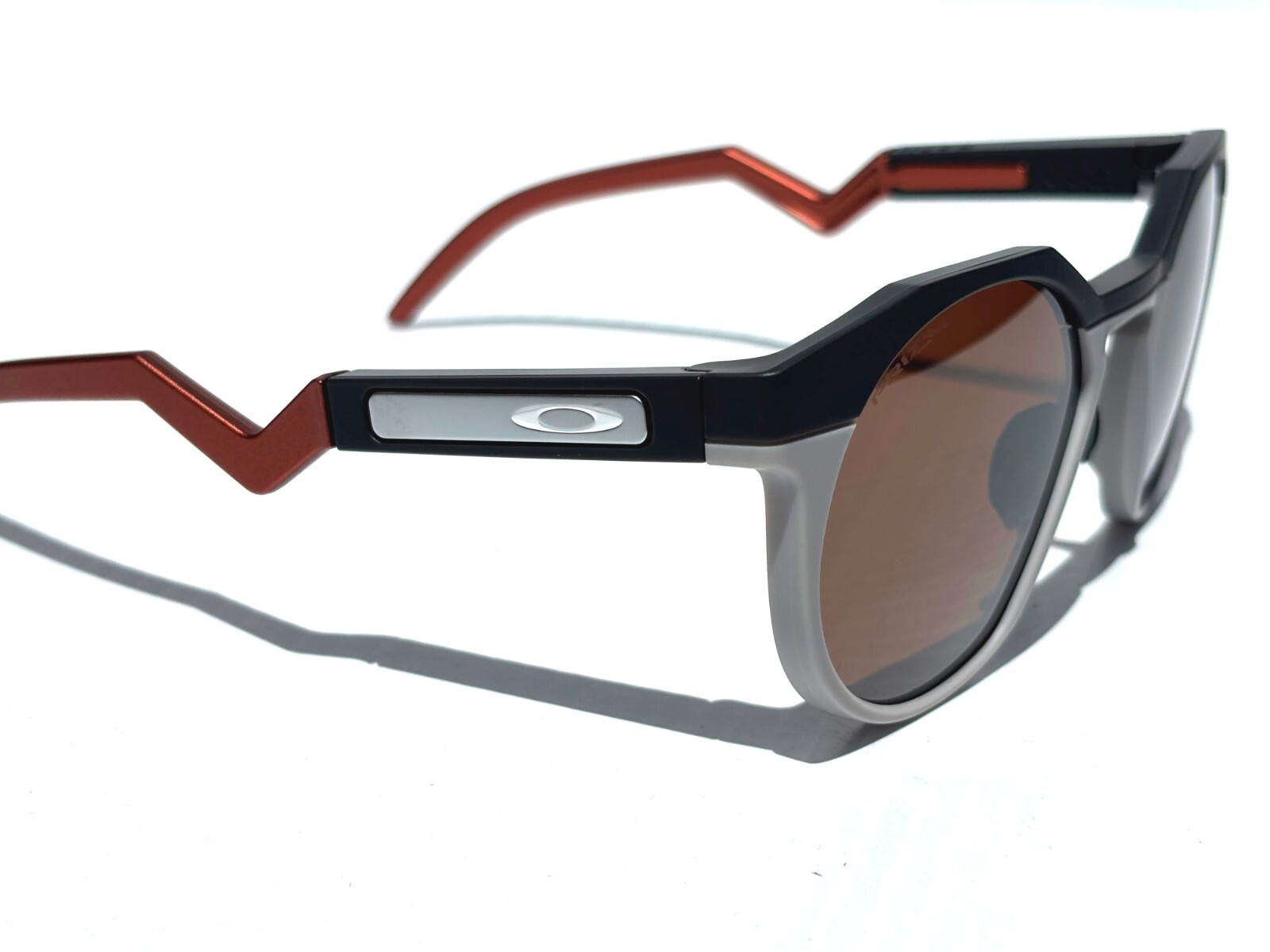 NEW Oakley HSTN Matte Carbon PRIZM Tungsten Brown Lens Sunglass 9242-06