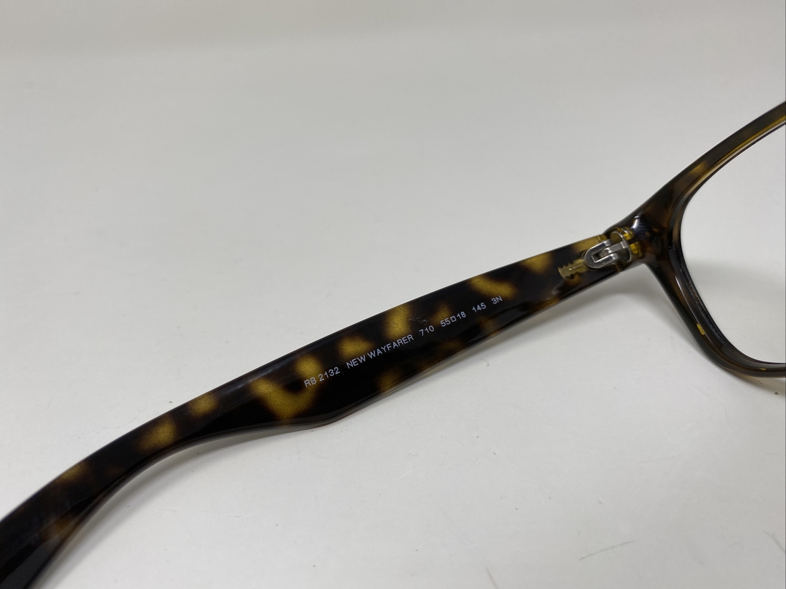 RAY BAN NEW WAYFARER RB2132 710 GLOSSY TORTOISE 55/18 55mm ITALY BQ90