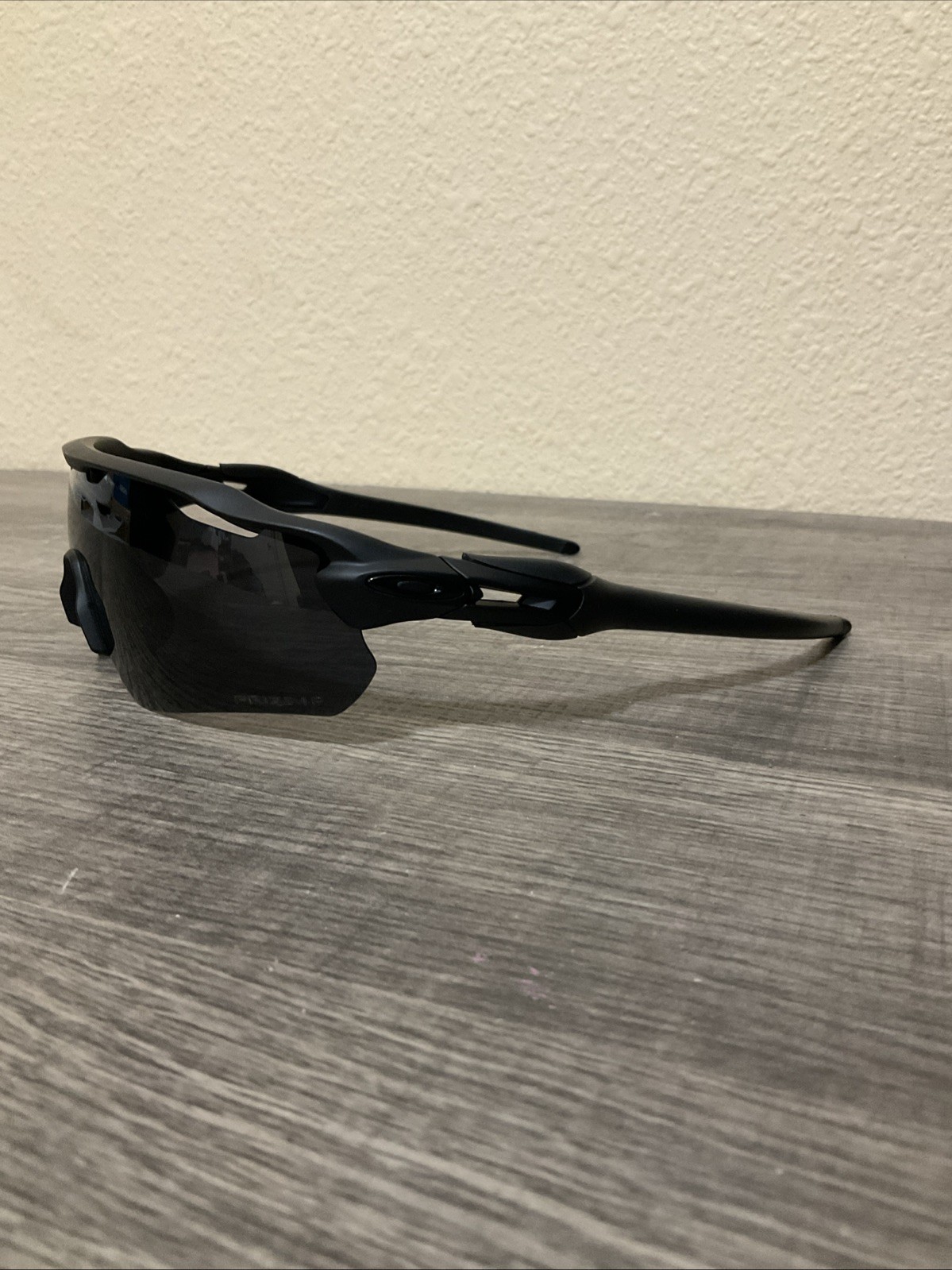 NEW Oakley 009208 Radar Ev Path Men’s Sunglasses Matte Black Frame – Prizm Lens