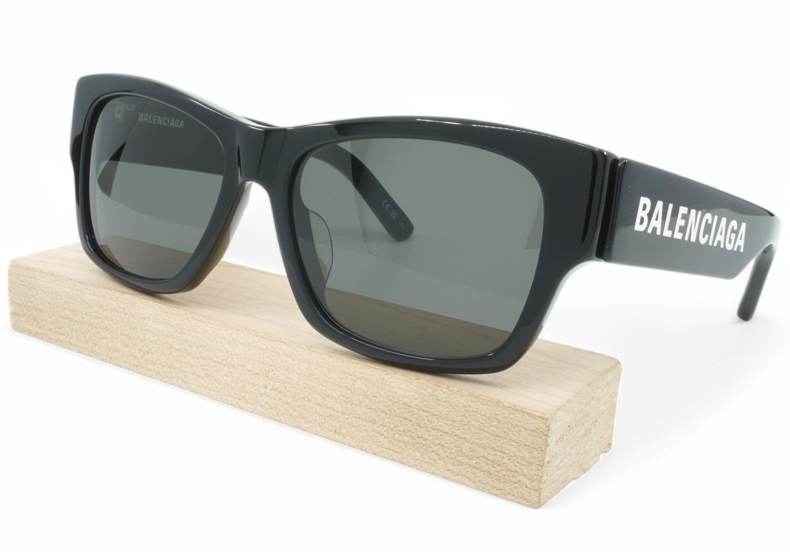 [BB0262SA-001] Unisex Balenciaga Rectangular Sunglasses – Black