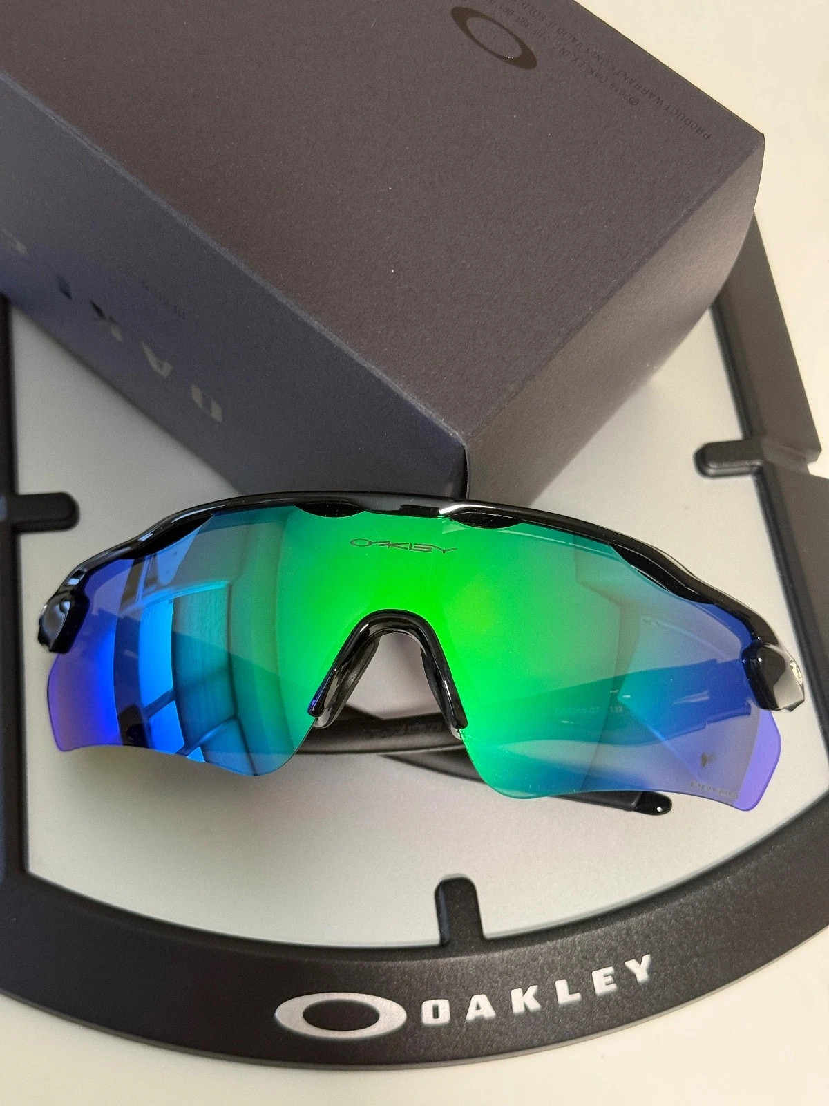 Oakley Radar EV Path OO9208 Polished Black Frame Green Lens / PRIZM IN BOX