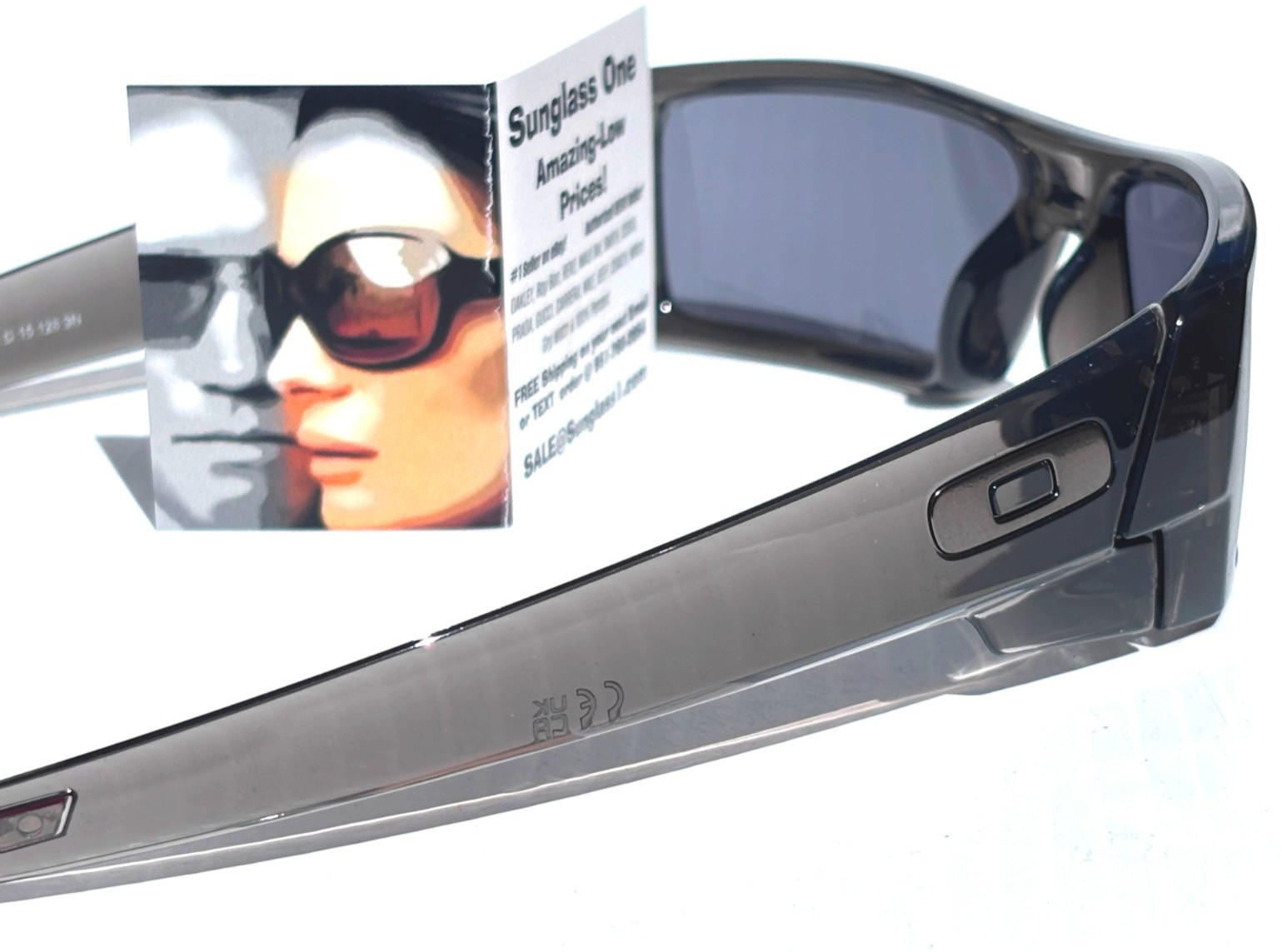 NEW Oakley GASCAN Grey Smoke Frame Grey Lens Sunglass 9014-E2