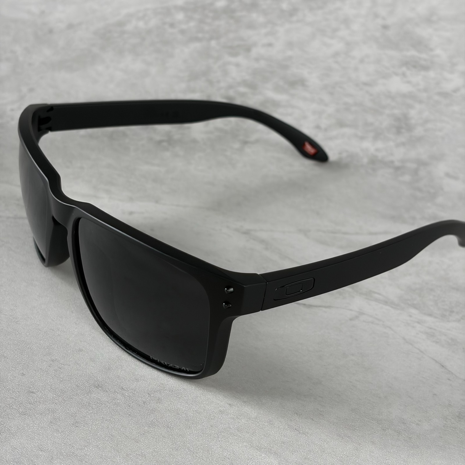 Oakley 0OO9417 Men’s Holbrook XL Sunglasses