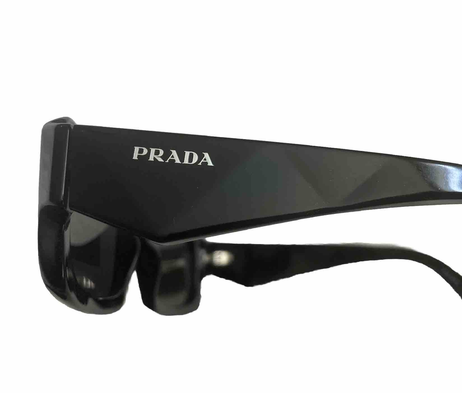 Authentic PRADA SPR 27Z 54021 16k-08Z 145 3N Black