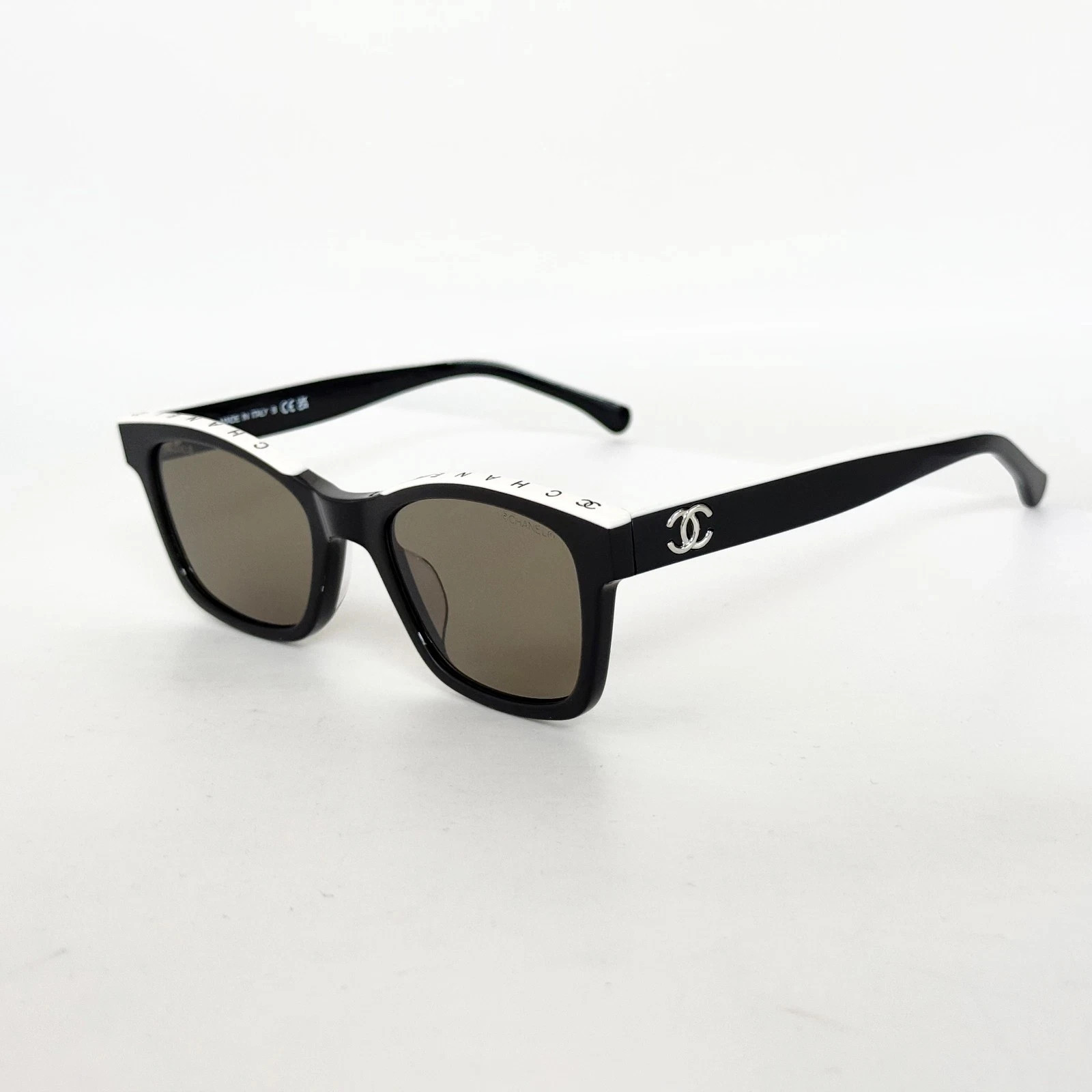 CHANEL CH5417 Square Sunglasses Black Beige Frame Gray Lens Women 54-22-140