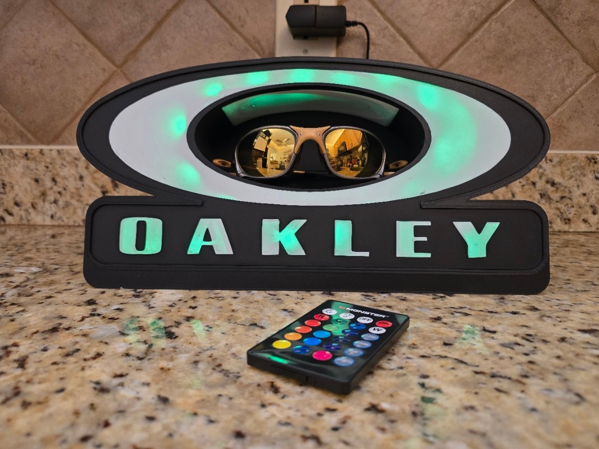 3D Printed Oakley Style Foundation Trophy X-Metal LED Sunglasses Display Stand