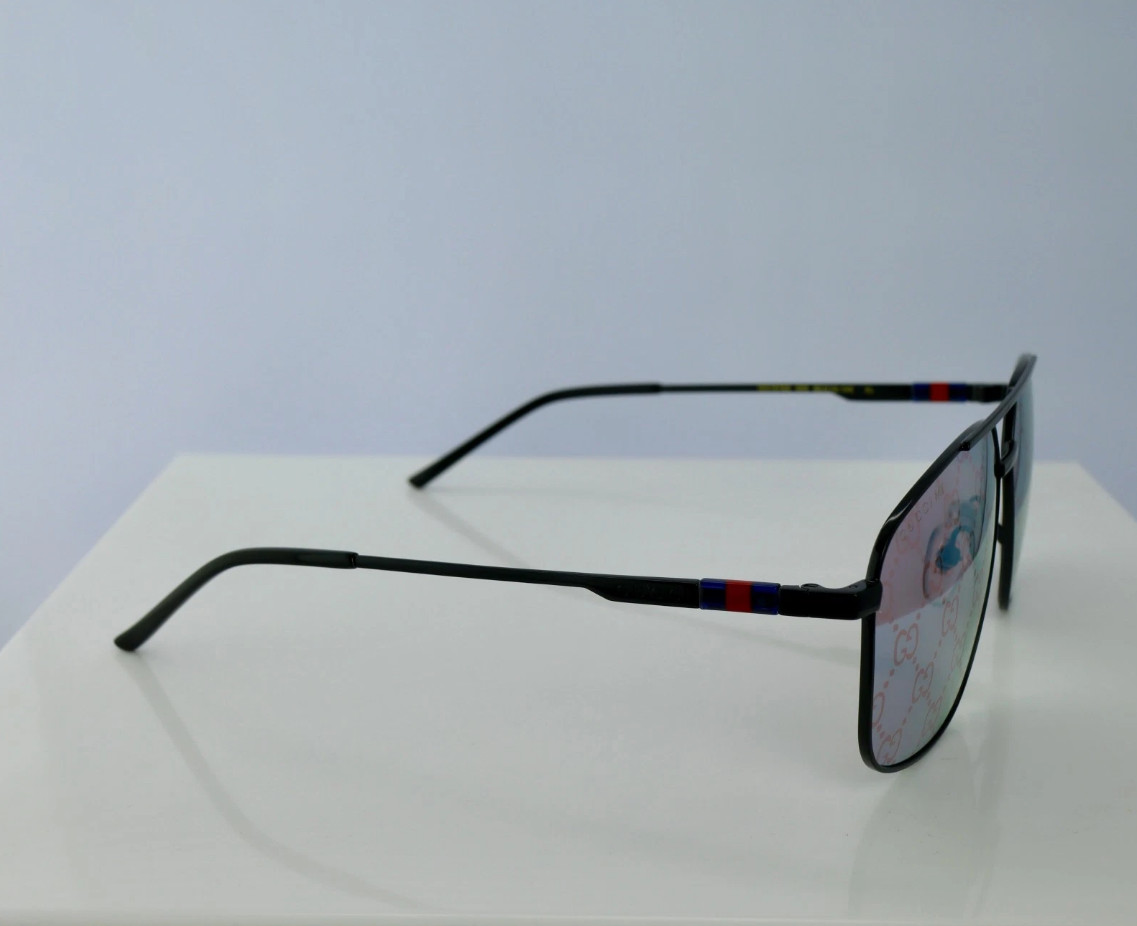 Gucci GG1676S 005 Unisex Square Sunglasses in Black with Grey Lens 100% UV