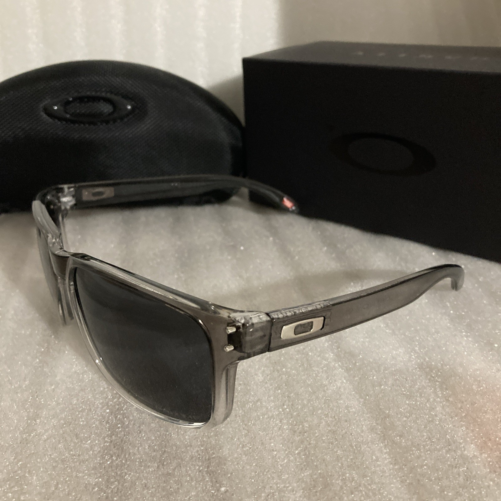 Oakley Men’s Holbrook XL Square Sunglasses Polarized New With Case