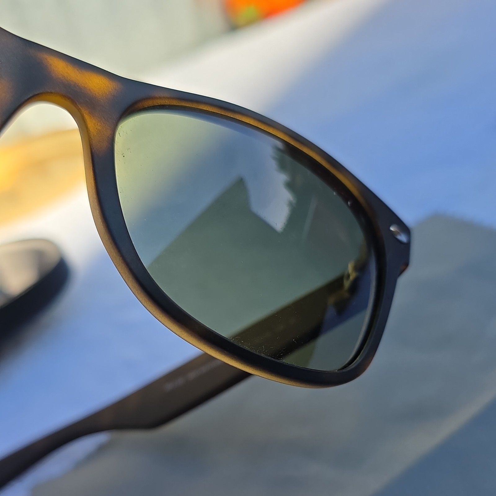 MINT Ray-Ban New Wayfarer Unisex Sunglasses, Polarized Lenses, Hardcase 👀 LOOK!