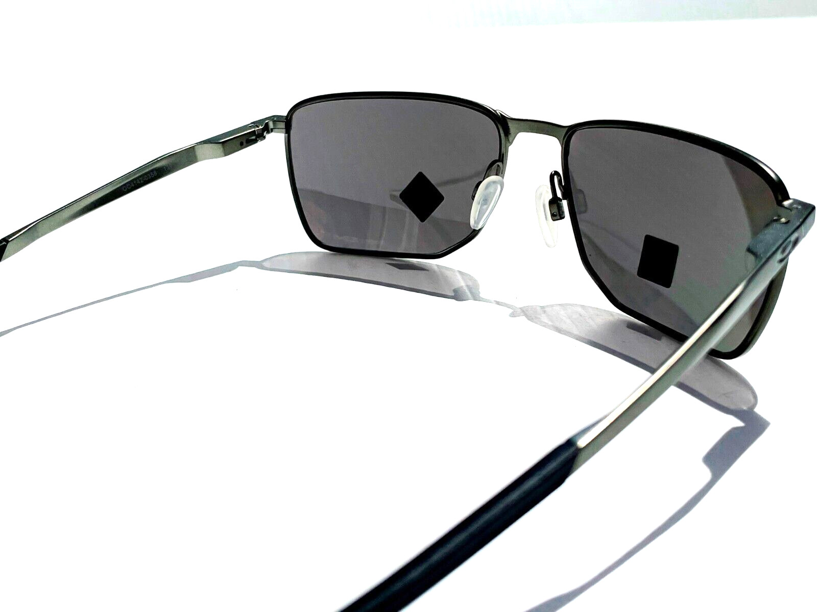NEW* Oakley EJECTOR Carbon Metal w POLARIZED PRIZM Black Sunglass 4142-03