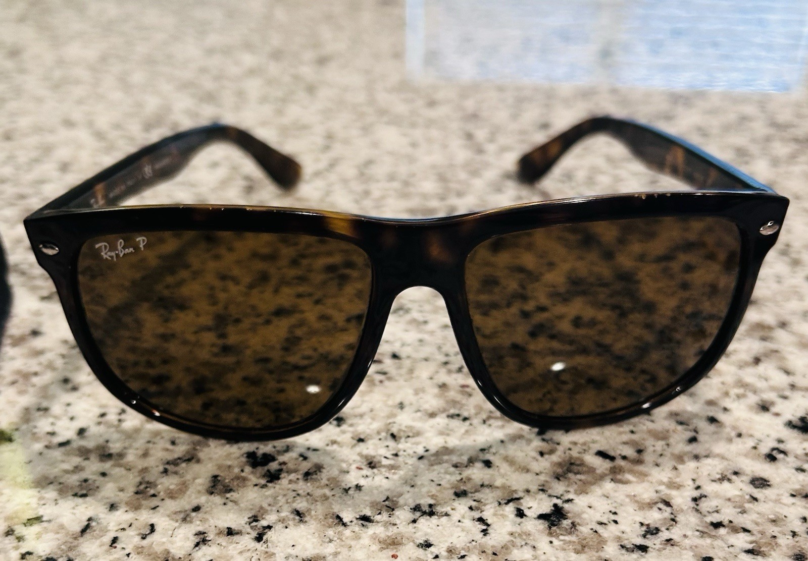 Rayban Sunglasses Mens Brown Tortoise Good Polarized Cats 5000 RB4125 59mm