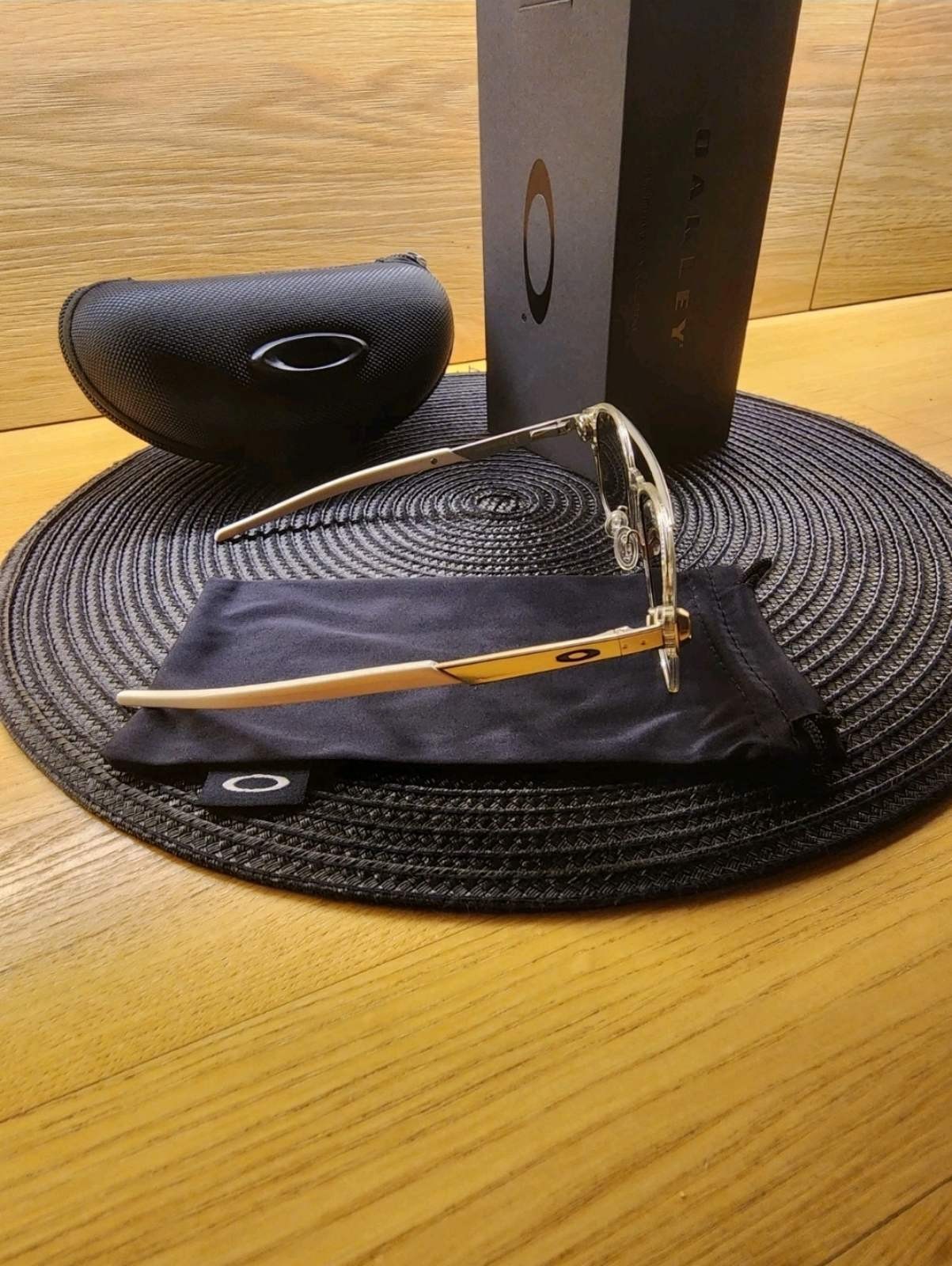 Oakley Coldfuse Titanium Metal Metal Frame Black Prizm Polarized Lens NEW
