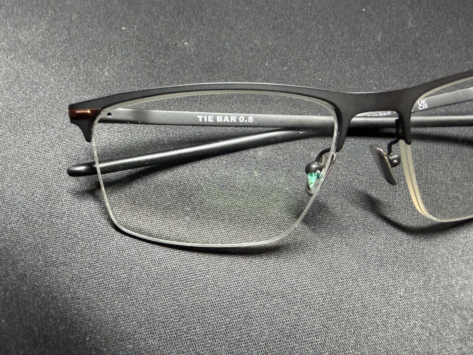 Oakley Tiebar 0.5 Glasses