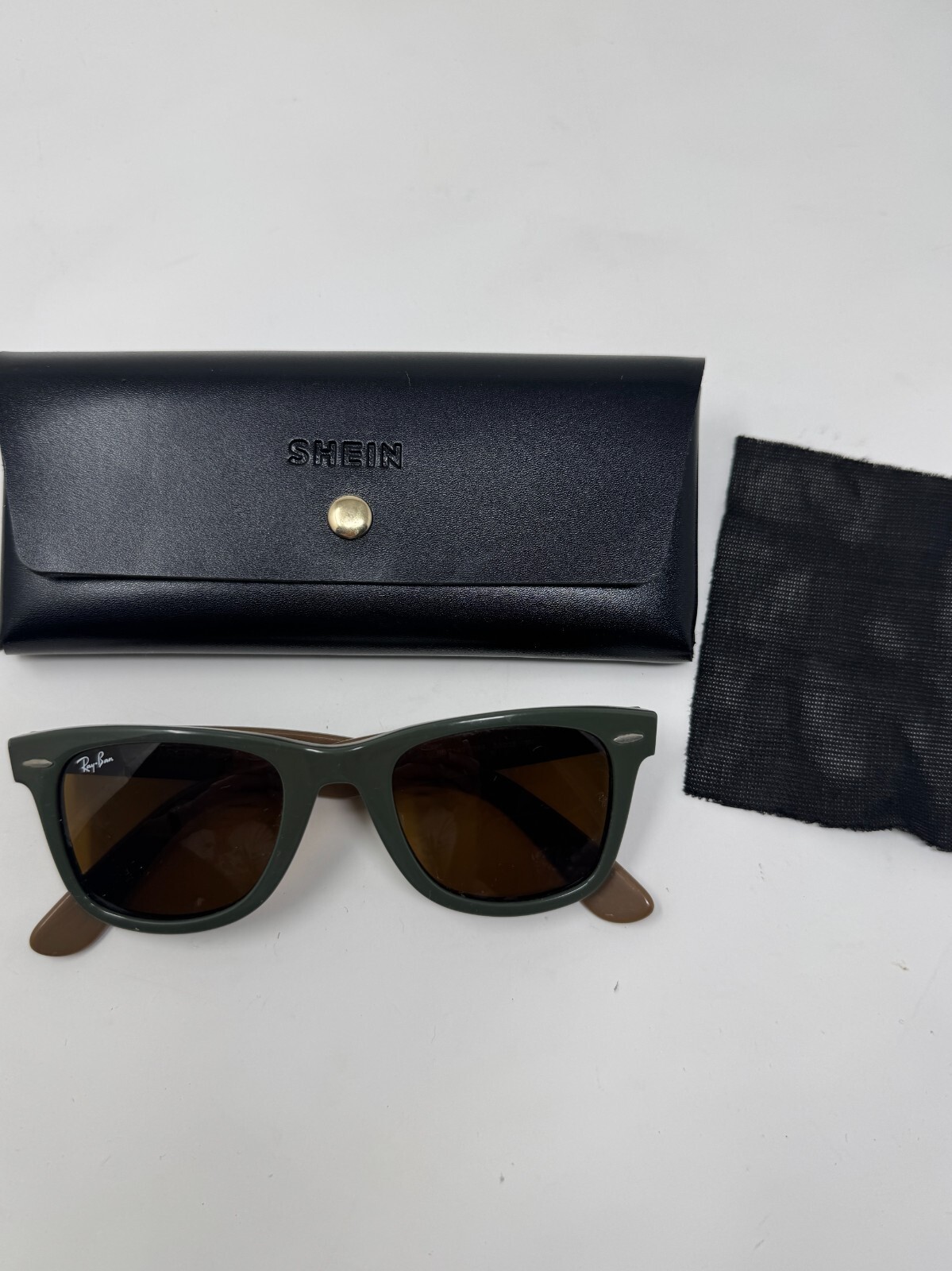 Vintage Ray Ban Sunglasses 2140 964 (50) Wayfarer, Dark Camo Green/Crystal Brown