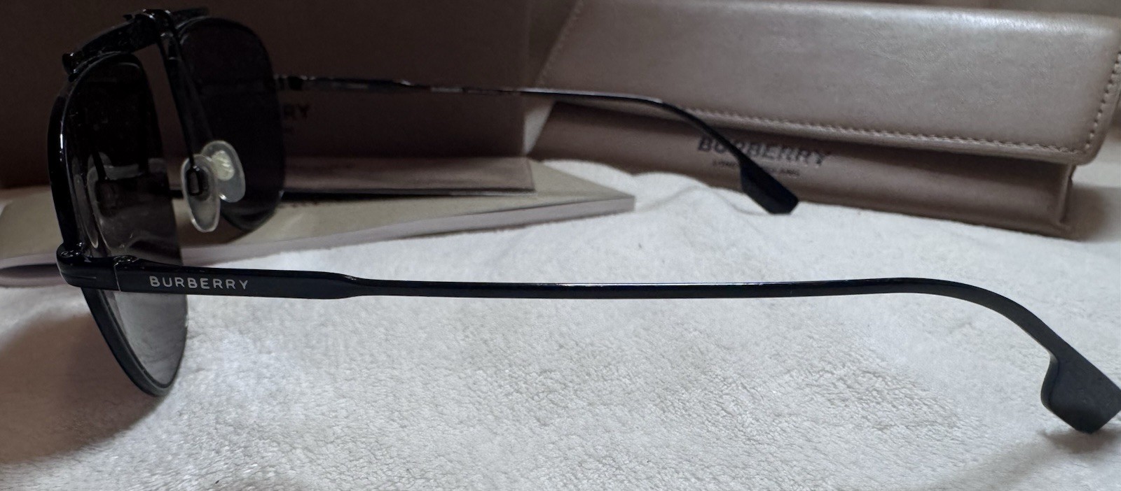 AUTHENTIC BURBERRY Sunglasses B 3121 Square Irregular Black Aviator Check BE3121