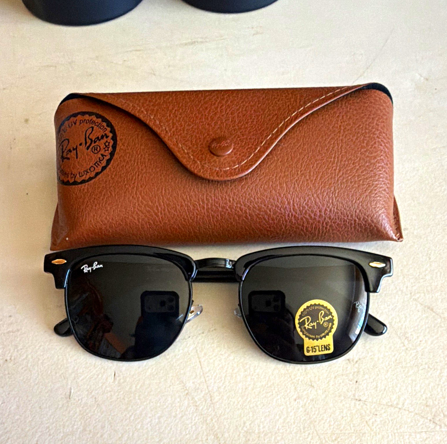 Ray-Ban Clubmaster RB3016 W0365 51-21 Black Frame G-15 Glass Lens
