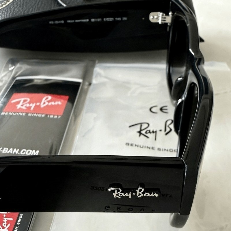 Ray-Ban Mega Wayfarer Sunglasses RB0840S 901/31 Black Frame Green Lens 51-21 145