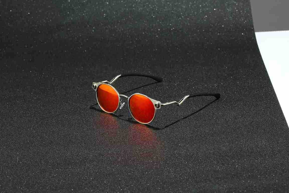 Metal Polarized Sunglasses Futuristic Design for Outdoor Cycling Sports Travel