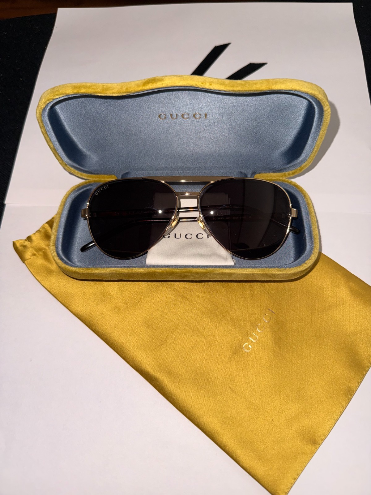 Gucci GG1163S 001 Aviator Sunglasses Gold Gray Lens w/ Case Pouch Cloth EUC