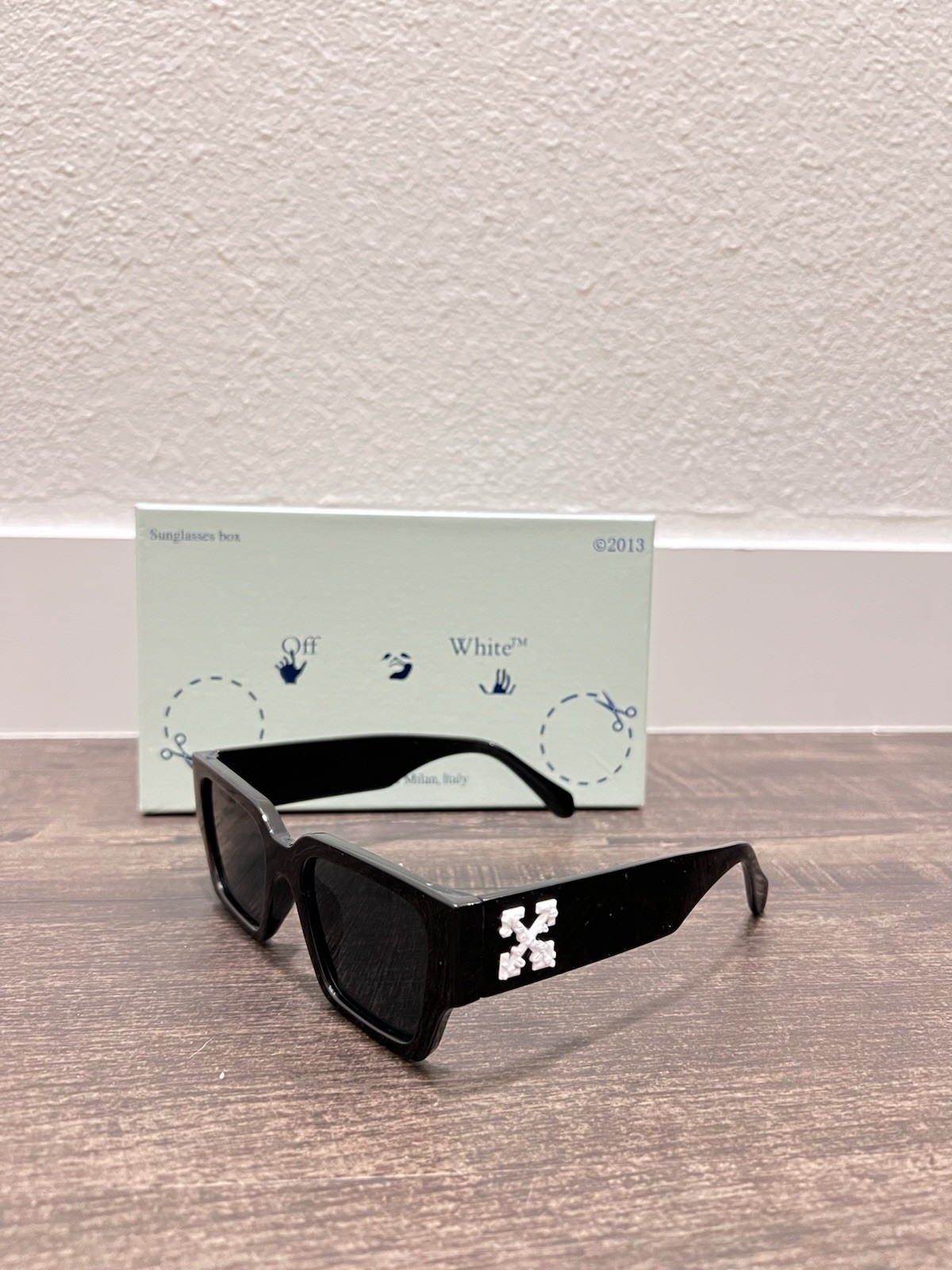 Off-White Virgil Black Limited Edition Unisex Sunglasses (With Box)