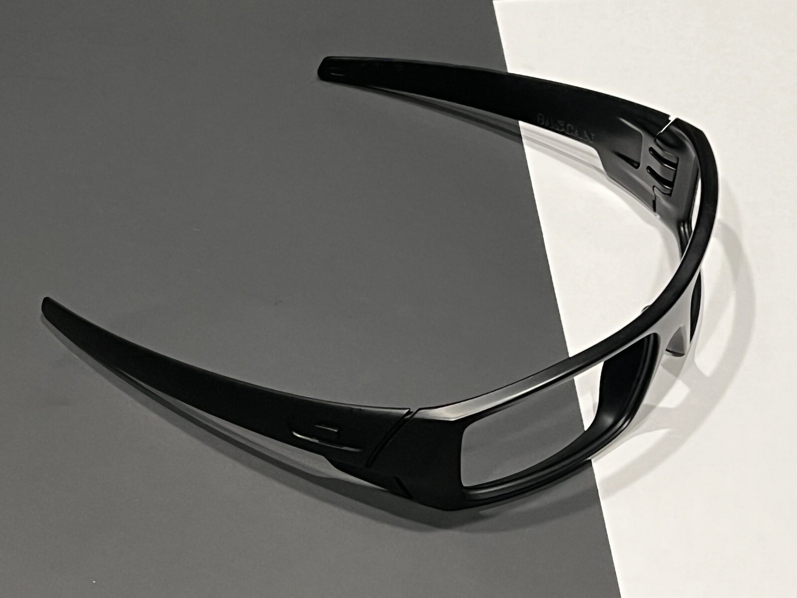 Oakley GASCAN Sunglasses Mate Black FRAME ONLY Read