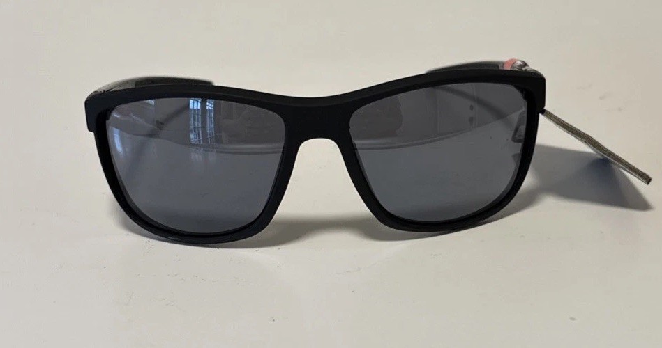 NEW Foster Grant Active SUNGLASSES Active Sport Glossy Black Wrap