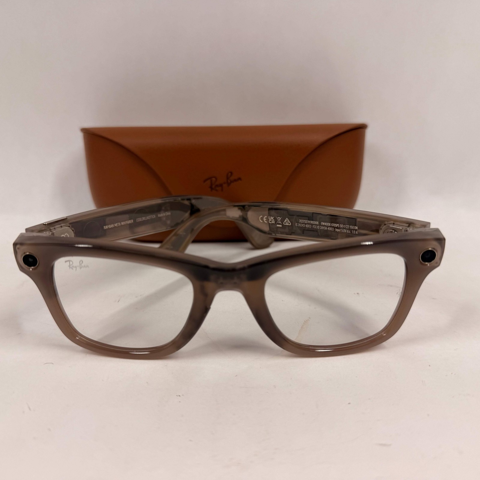 Broken Ray-Ban Wayfarer Gen 2 Shiny Transparent Standard RW4006 AI Smart Glasses