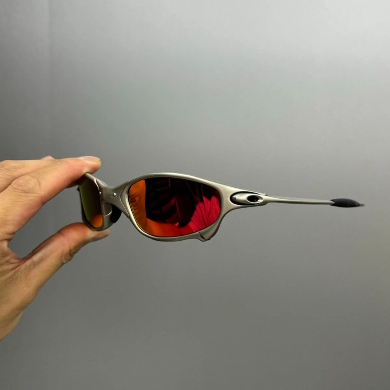 Oakley Vintage Juliet 1.0 X-Metal Polarized Sunglasses Red Lens Silver Frames