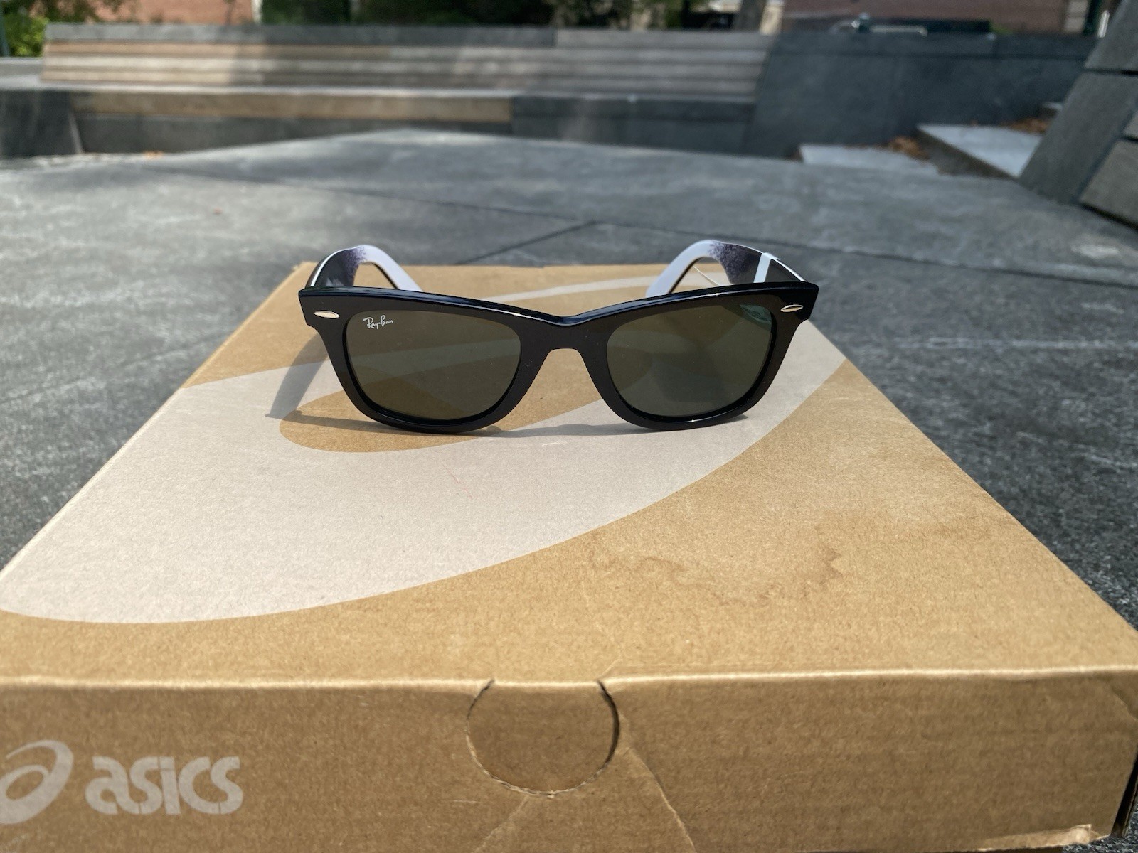 Ray-Ban Wayfarer Sunglasses