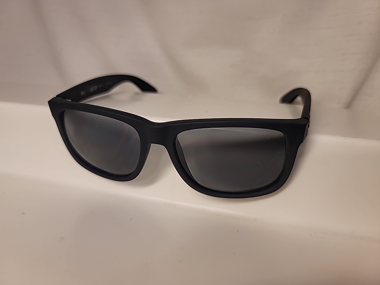 Ray-Ban RB4165 622/T3 Justin Matte Black / dark gray 54mm Sunglasses RB