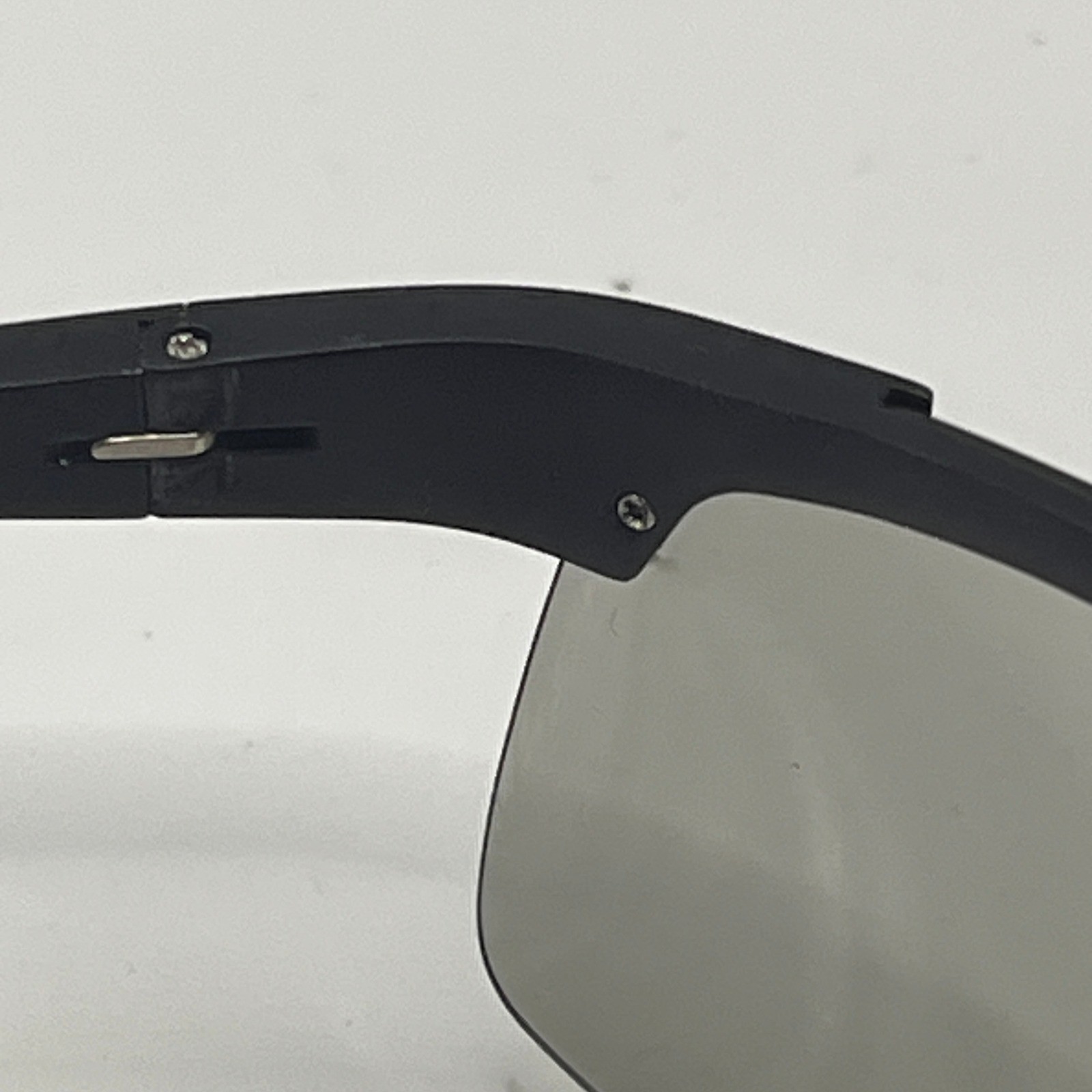 ROCKNIGHT Sport Sunglasses Performance Lightweight Wrap Around 8177 68 13 132
