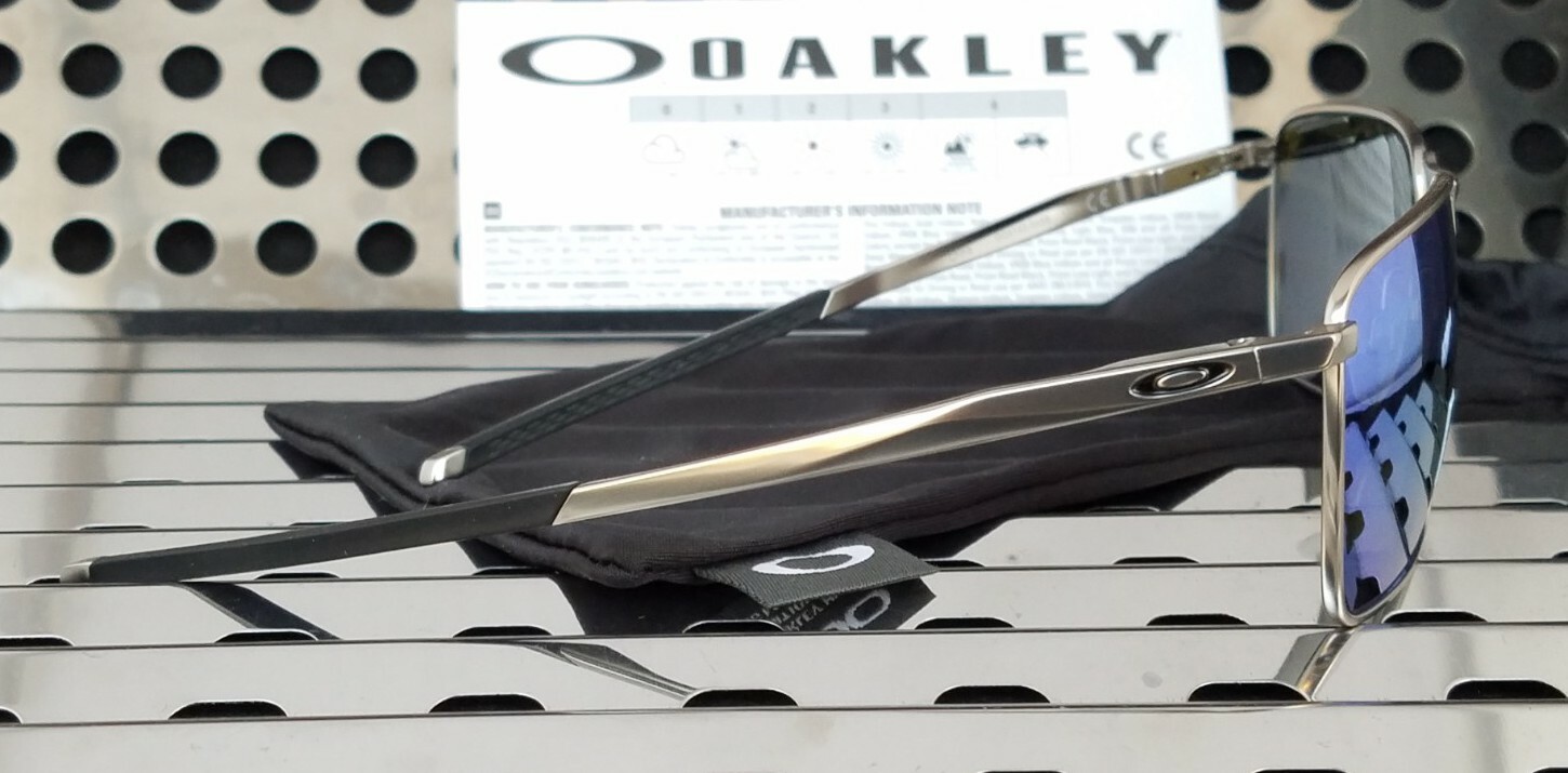 New Oakley EJECTOR Sunglasses 4142-0458 Satin Chrome w/ Prizm Sapphire Lenses
