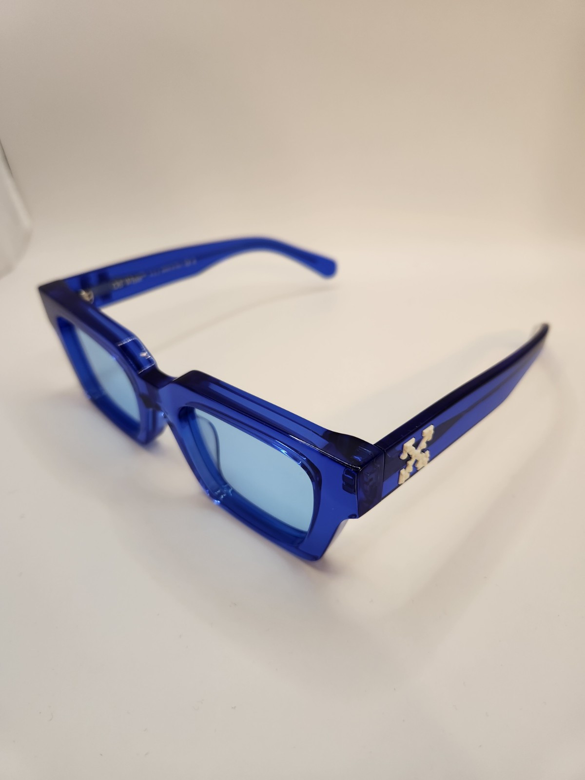 Off White Blue Sunglasses NWOT