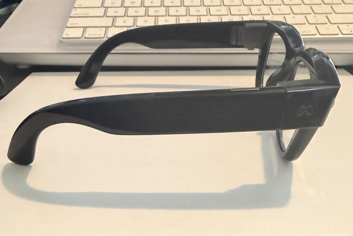 Meta Ray-Ban Display Shiny Black Standard + Neural Band Size 3 Black Complete