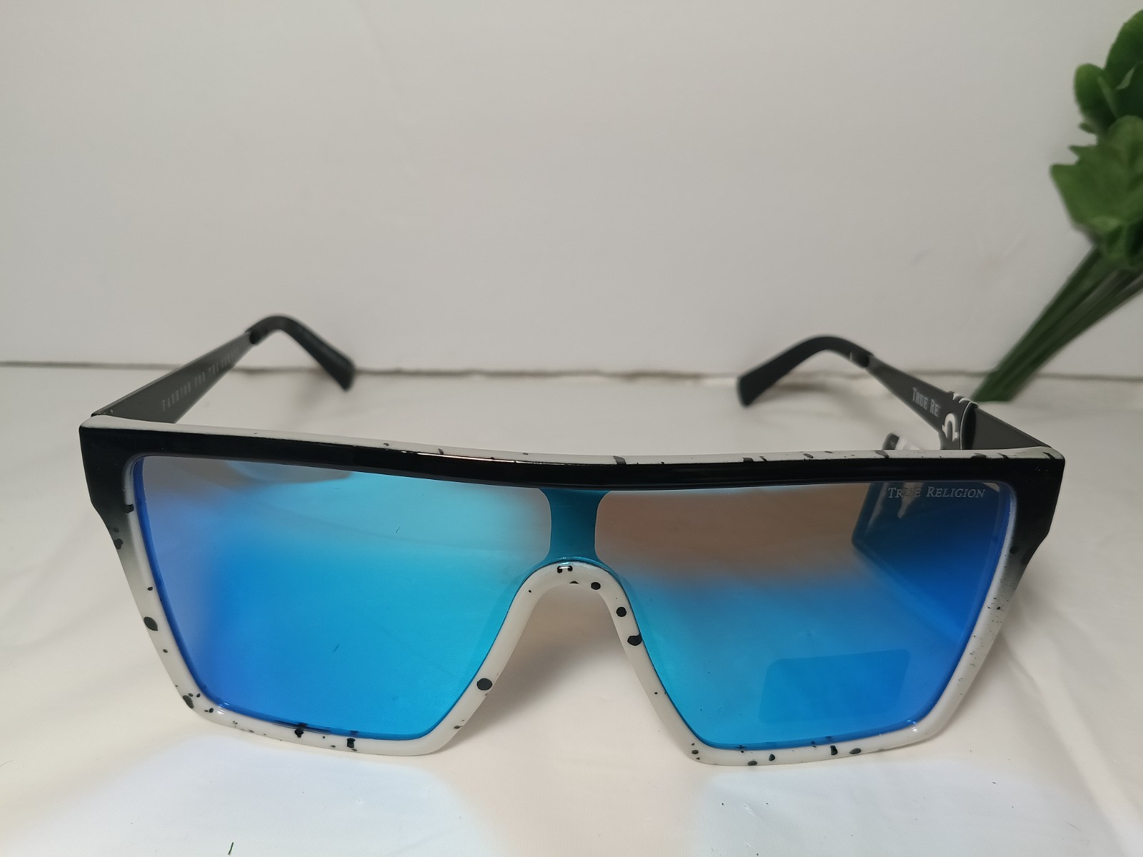 True Religion Men’s Shield Sunglasses Black Plastic Frame Blue Mirrored Lens