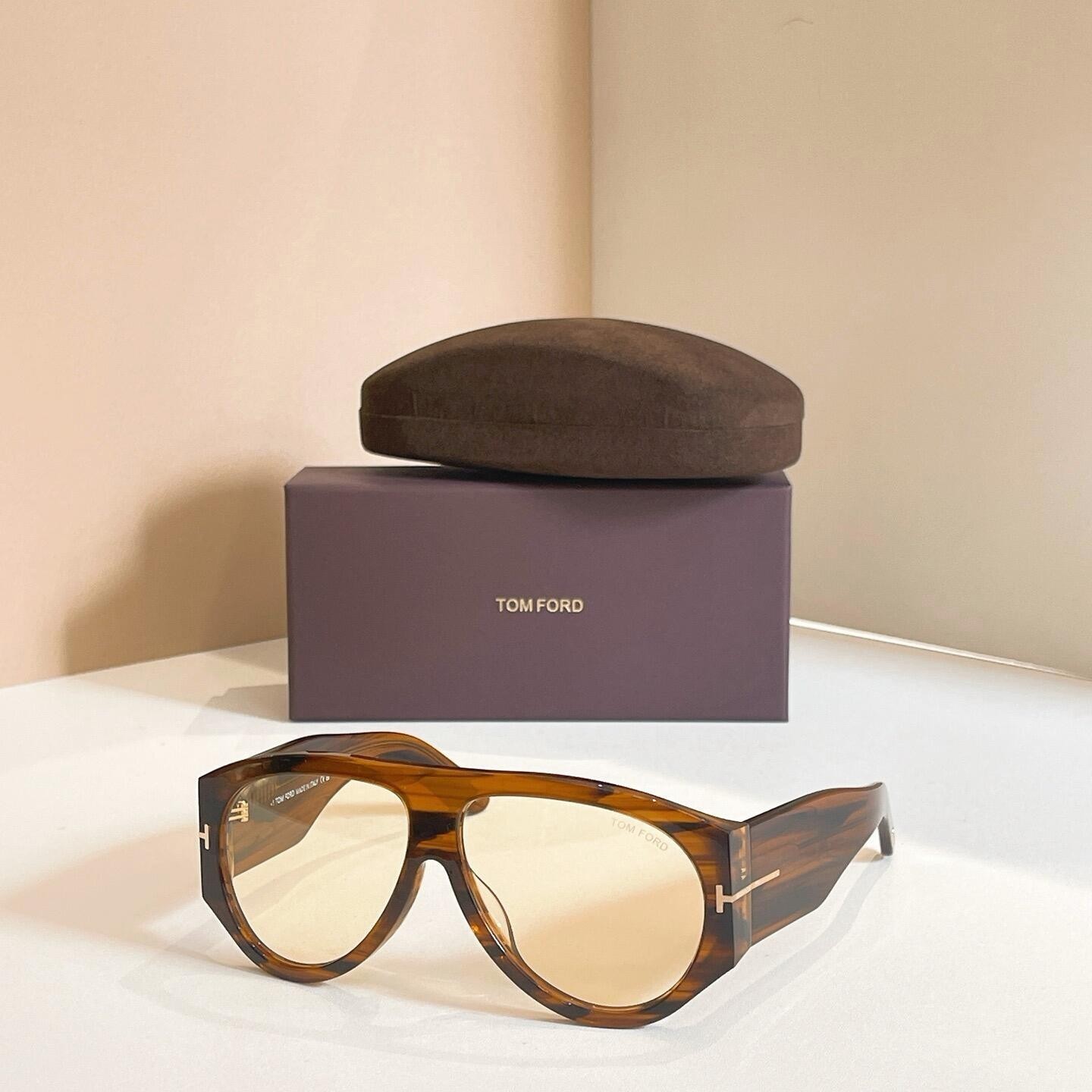 Tom Ford Bronson TF 1044 Shiny Brown Unisex Sunglasses 60 12-140