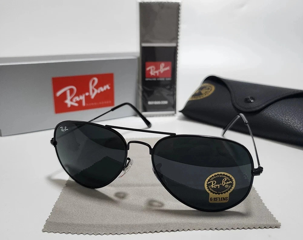 New Ray-Ban RB3025 Aviator Sunglasses | 58mm Black Frame Grey Lenses | Iconic St